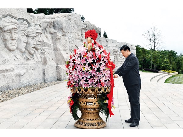 習(xí)近平：用好紅色資源，傳承好紅色基因 把紅色江山世世代代傳下去